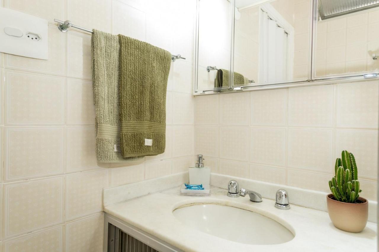 Relax Em Copacabana, Quarto E Sala, 150 Mt Da Praia, Cozinha, Maq De Lavar Roupa E Ar Rio de Janeiro Kültér fotó