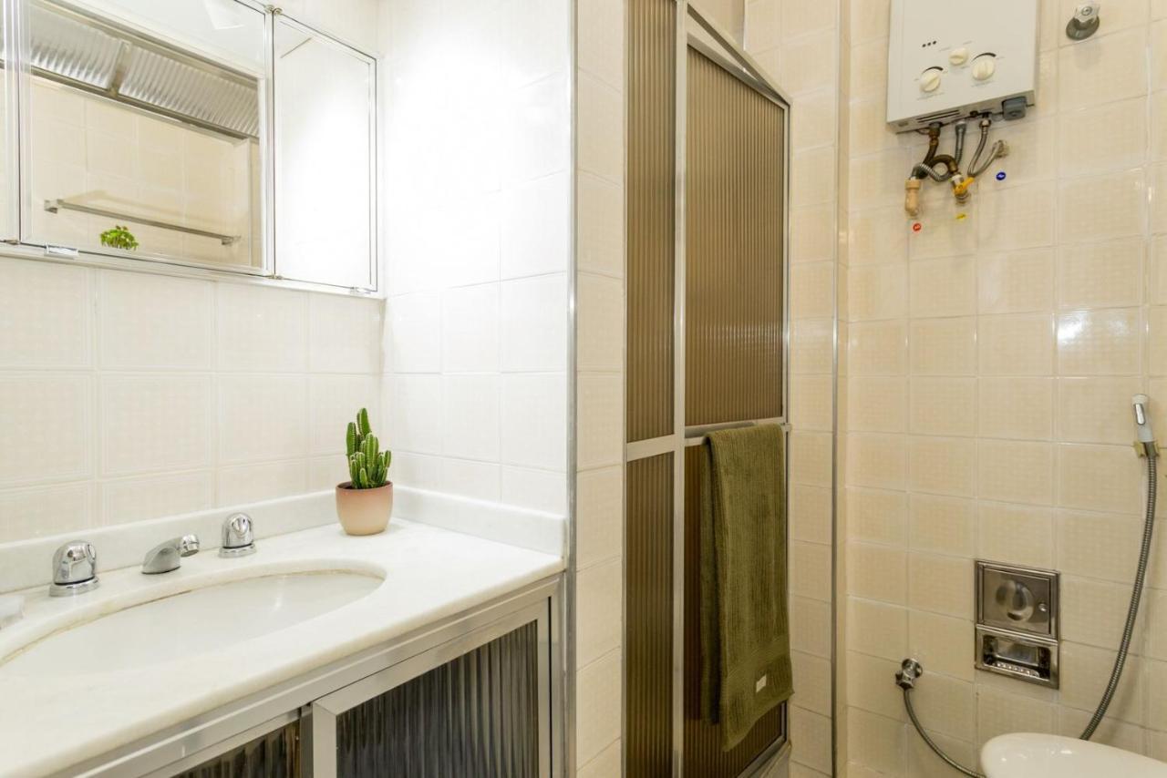 Relax Em Copacabana, Quarto E Sala, 150 Mt Da Praia, Cozinha, Maq De Lavar Roupa E Ar Rio de Janeiro Kültér fotó